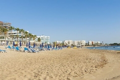 Julia-Antoniou-Plastic-free-clean-beaches